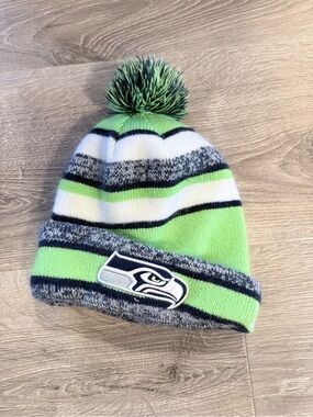 Seattle Seahawks Green and Gray Knit Beanie